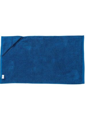 Elite Gym Towel with Pocket - Image 6